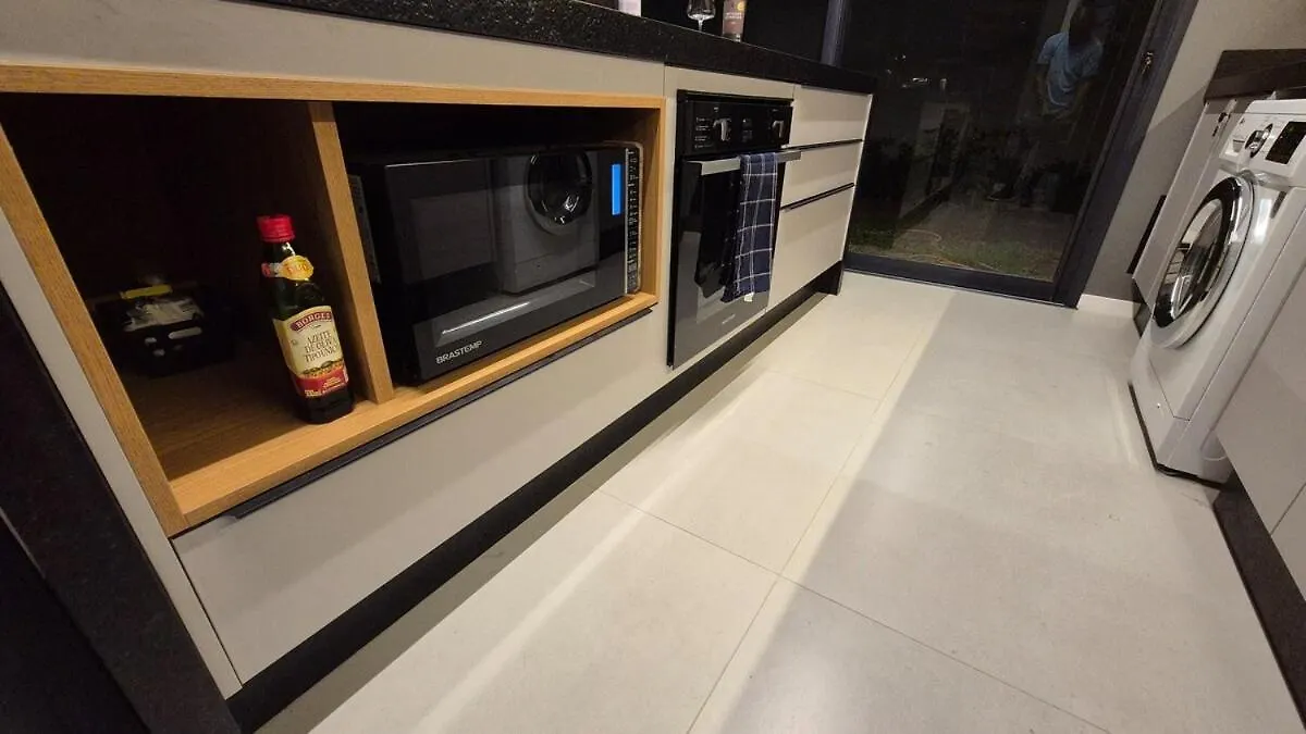 Apartamento De Luxo Com 2 Suites Junto A Praia Florianópolis